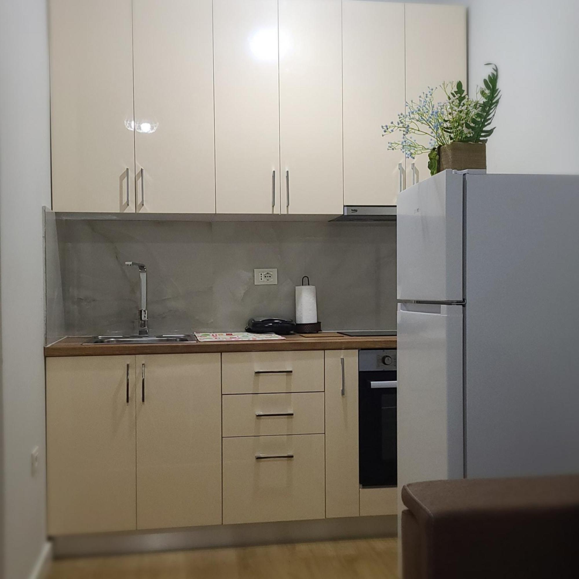 Home Inn Apartaments Tirana Kültér fotó